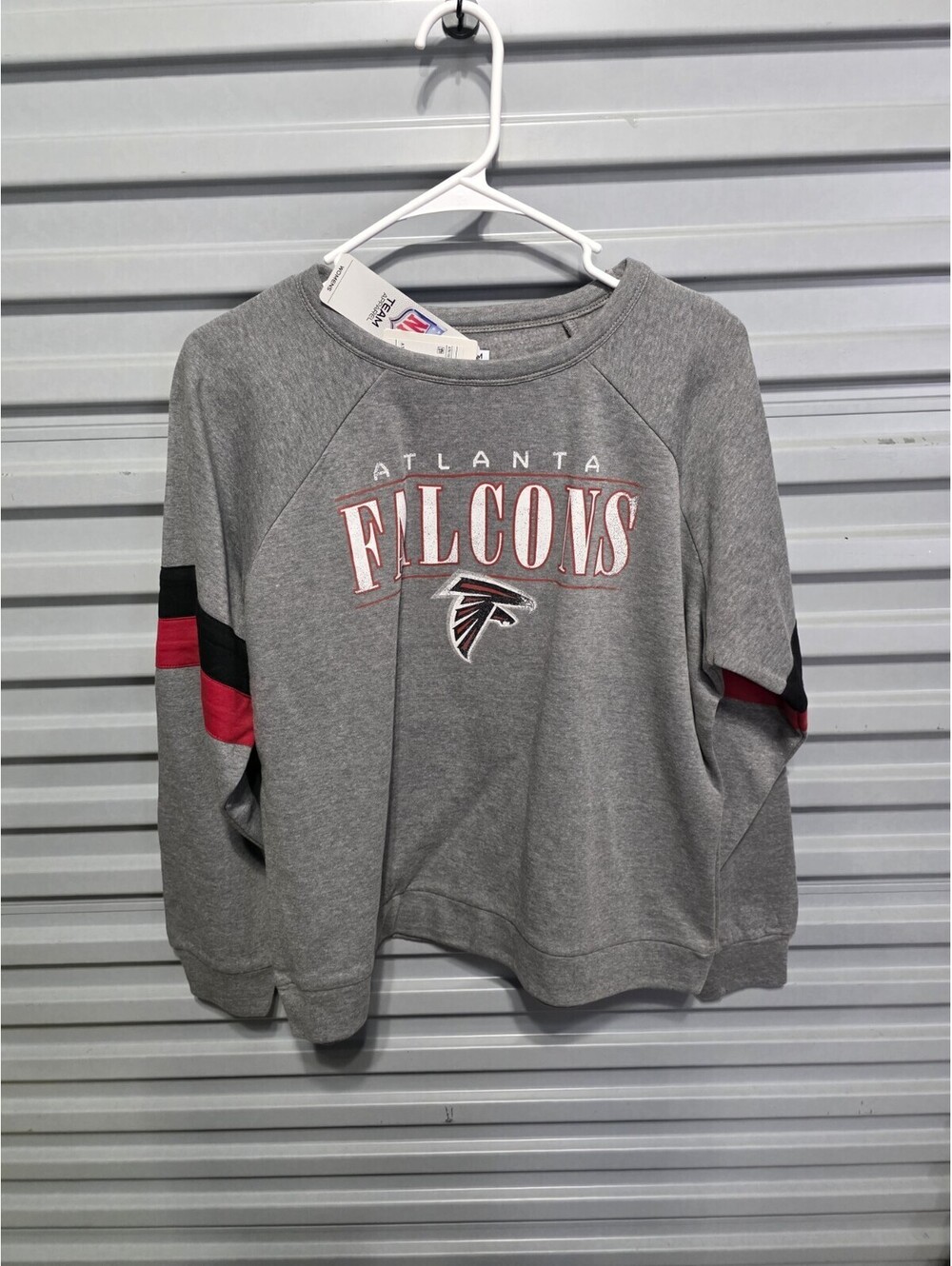 Team Apparel NFL Atlanta Falcons Women’s Crewneck Sweatshirt Gray Size L